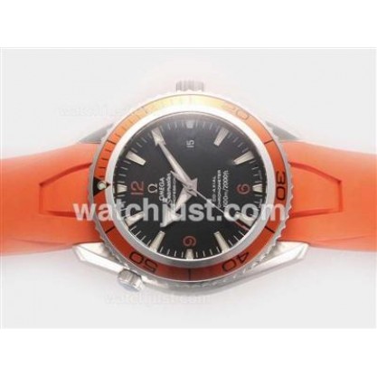 Best UK Sale Omega Seamaster Automatic Replica Watch With Black Dial For Men